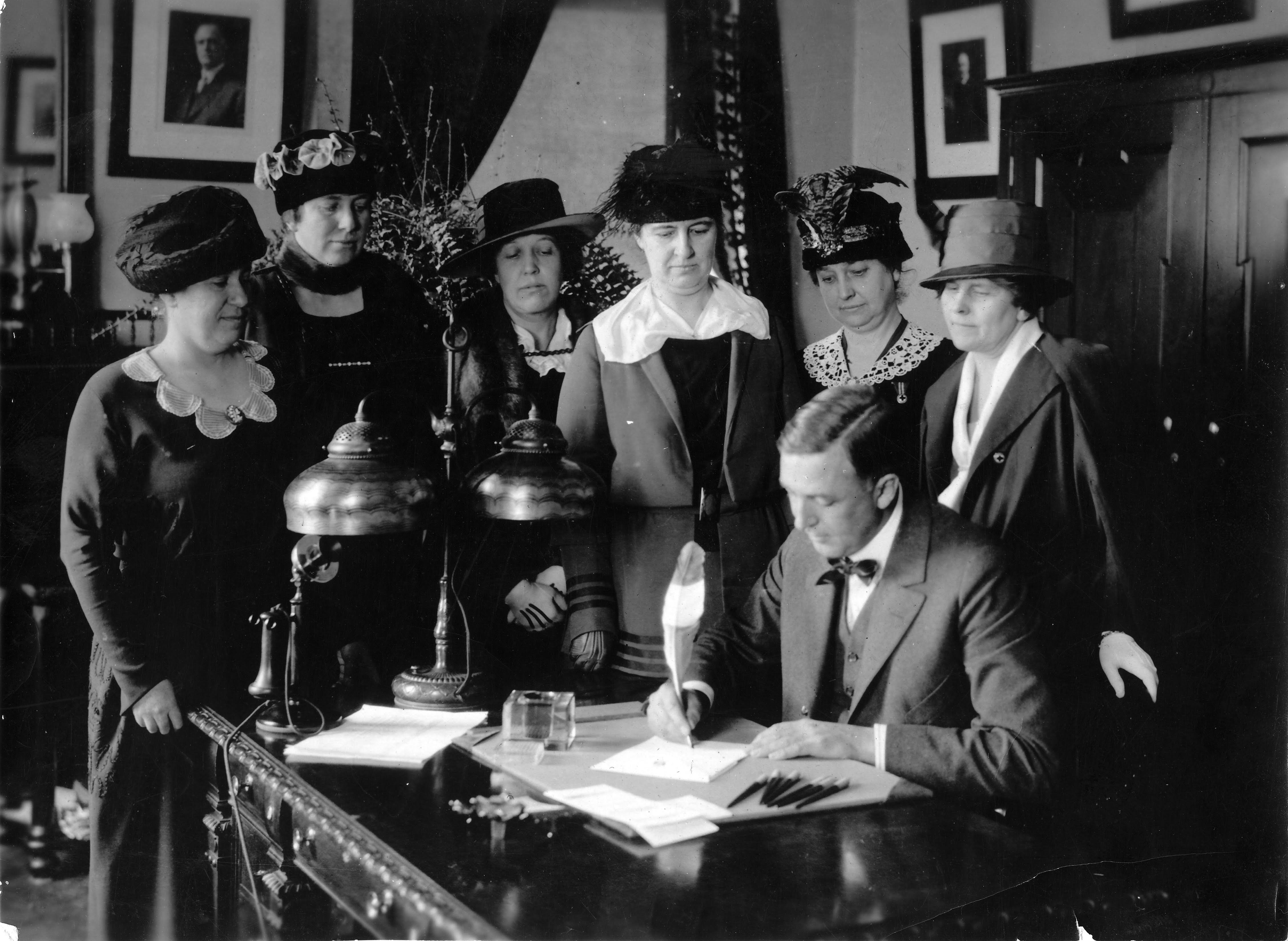 Signing the 19th Amendment in Maine